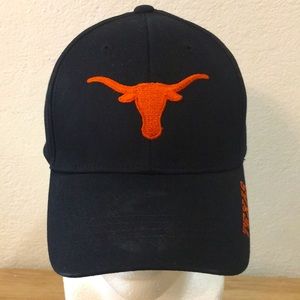 New without tag 
TEXAS LONGHORNS HAT CAP BLACK ORANGE EMBROIDERED